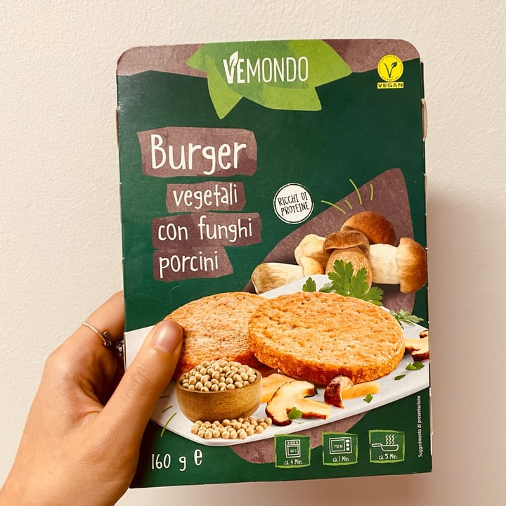 photo of Vemondo Burger Vegetali con Funghi shared by @isabelbii on  10 Jan 2022 - review