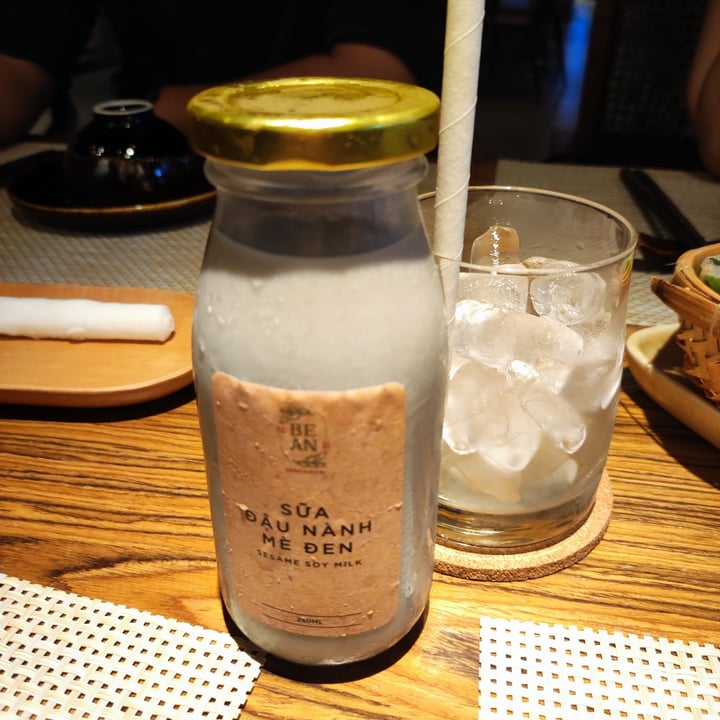 photo of Be An Bistro Saigon Soya sesame milk shared by @gac-veganfoodreview on  06 Feb 2022 - review