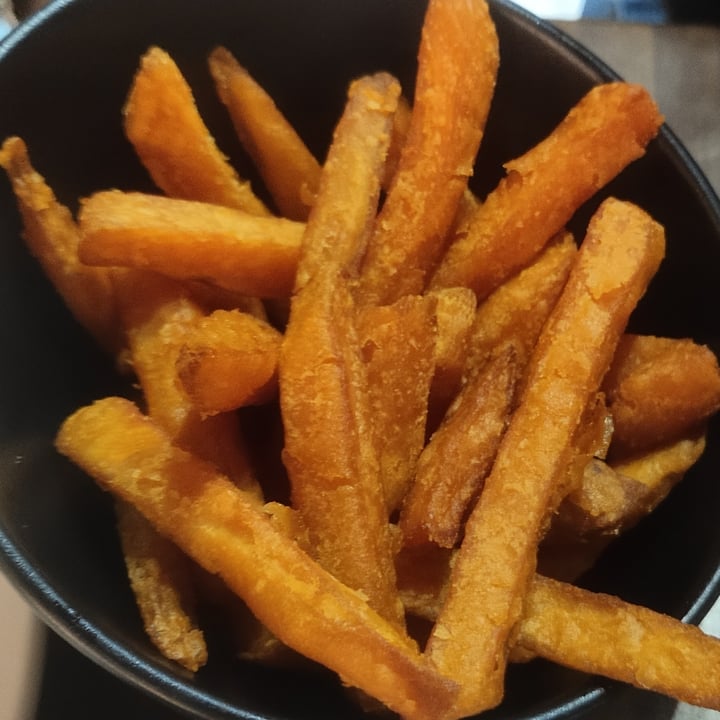 photo of nomVnom Bistro Sweet potato fries shared by @amazinganne on  16 Jul 2020 - review