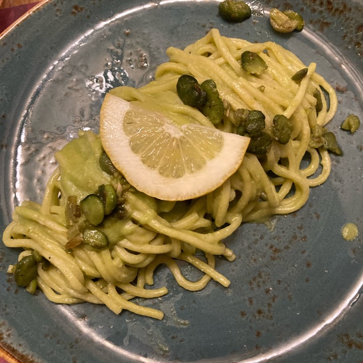 photo of Rifugio Romano Spaghettoni con crema di fave, menta e scorza di limone shared by @littleflame on  12 May 2022 - review