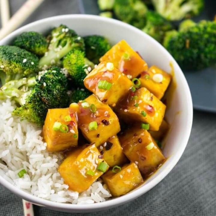 review photo of Down to Earth Organic & Natural - Kapolei Hijiki Tofu Poke shared by @tiamarie1234 on 19 May 2020 - review