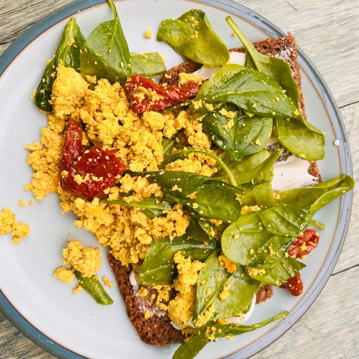 review photo of The Tofoo Co. scrambled tofu shared by @joamit on 21 Nov 2022 - review