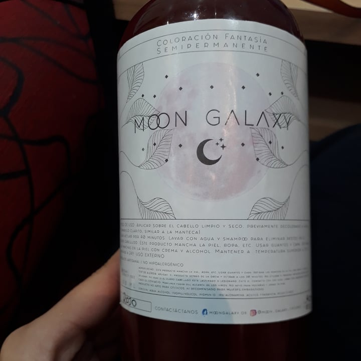 photo of Moon Galaxy Coloración Fantasía Semi Permanente shared by @melisafrau on  13 Apr 2021 - review