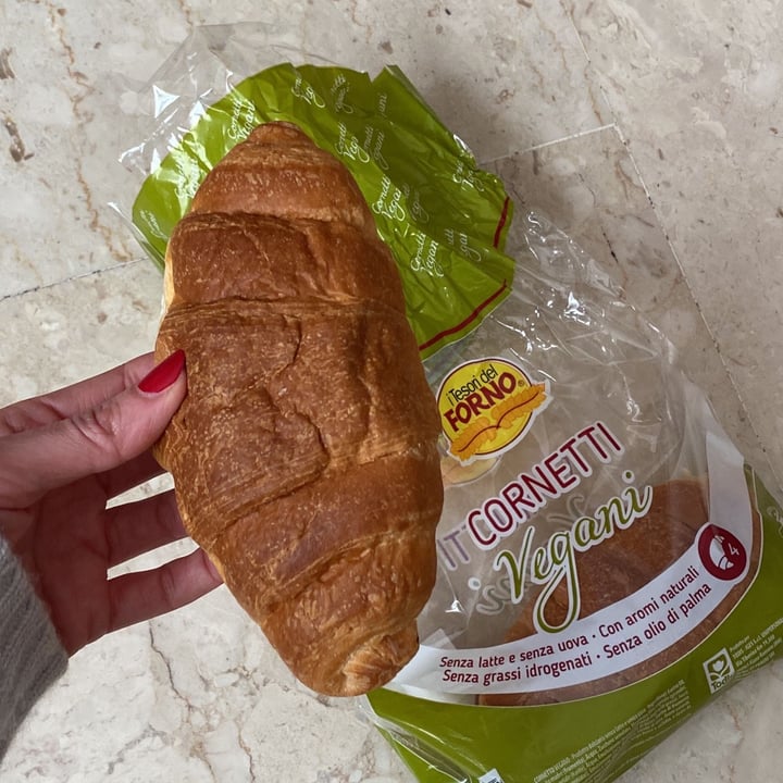 review photo of I tesori del forno Cornetti vegani shared by @valesau1980 on 14 Jan 2022 - review