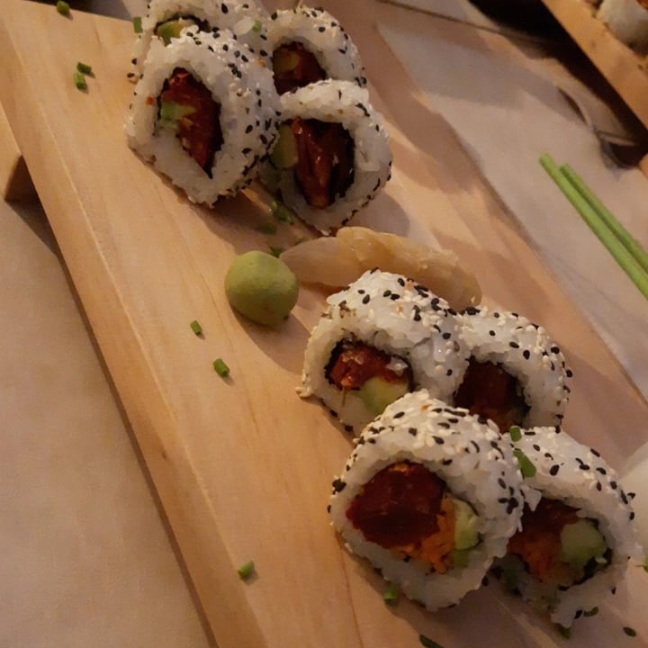 photo of Futomaki Sushi - Wok (Luján) Rolls sushi shared by @aguschillemi on  20 Oct 2021 - review