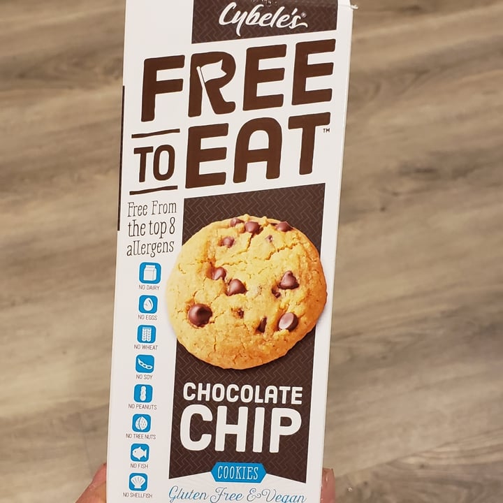 photo of Cybele's Chocolate chip cookies shared by @ambularfortheanimals on  18 Oct 2020 - review