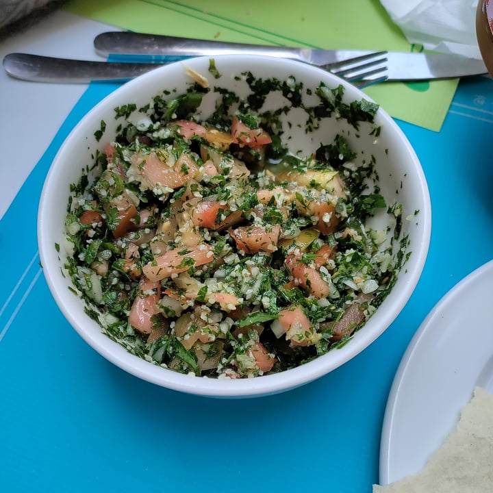 review photo of JERUSALEM SHAWARMA & BISTRO ensalada tabboule shared by @ein on 11 Aug 2022 - review