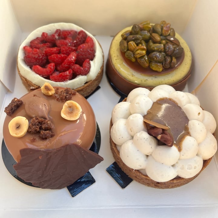 review photo of Oh Faon ! La boutique Gâteaux à la framboise et au caramel shared by @plantmorri98 on 27 Oct 2022 - review
