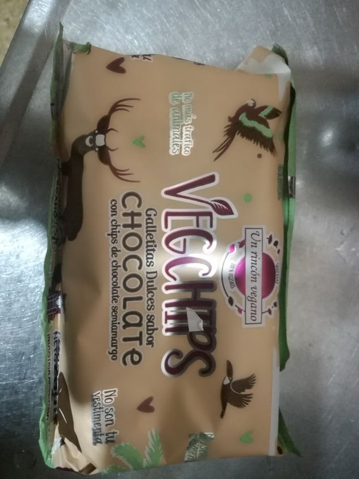 photo of Un Rincón Vegano Vegchips Galletitas Dulces sabor Chocolate shared by @juanma on  17 Jul 2020 - review