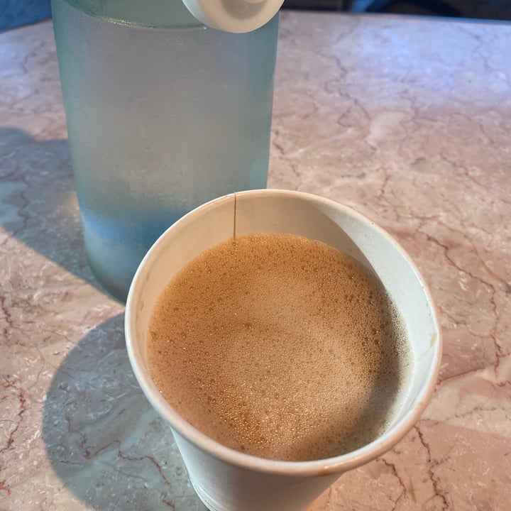 photo of Emmer Pizzeria & Café Oat MIlk Cappucino shared by @johnwoodrtr on  22 Jan 2021 - review