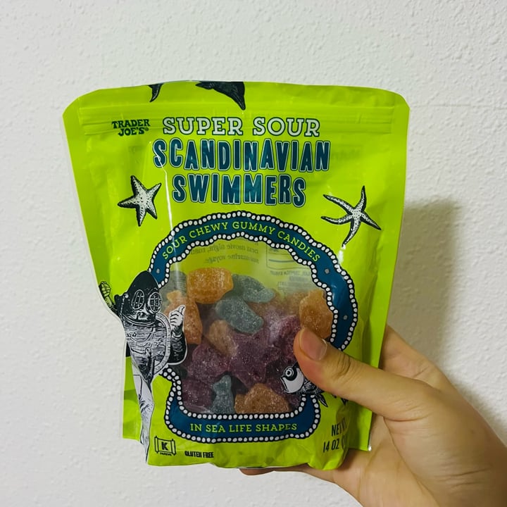 photo of Trader Joe's Super Sour Scandinavian Swimmers shared by @consciouscookieee on  08 Oct 2022 - review