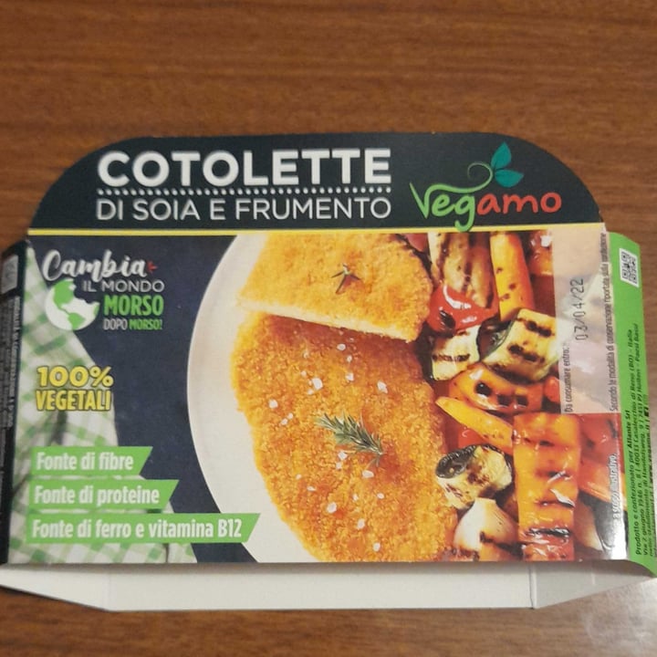 photo of Vegamo Cotolette di soia e frumento shared by @bsilvia on  07 Apr 2022 - review