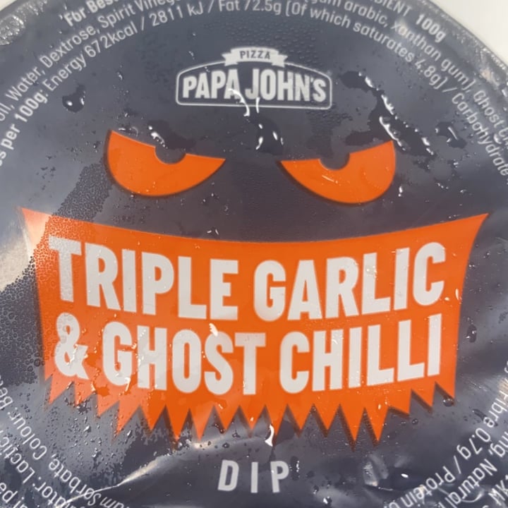photo of Papa John's Pizza Triple Garlic & Ghost Chilli Dip shared by @sophjihae02 on  09 Nov 2020 - review