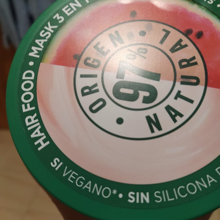 photo of Garnier Fructis Hair Food Sandia shared by @marinasnchez on  02 Sep 2022 - review