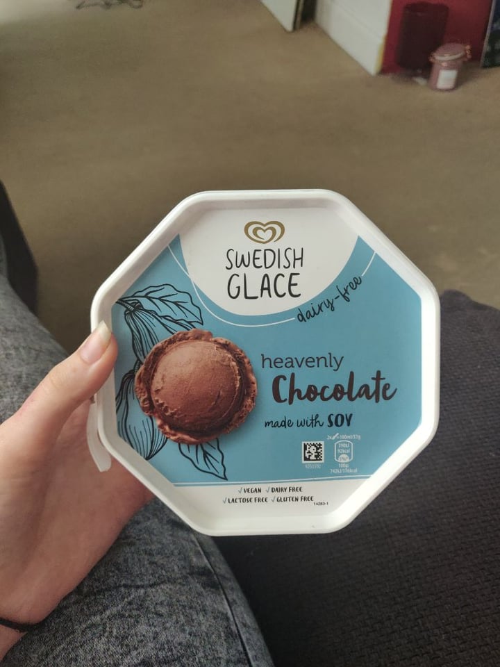 photo of Swedish Glace Chocolate ice cream shared by @rhiannononon on  12 Jun 2019 - review