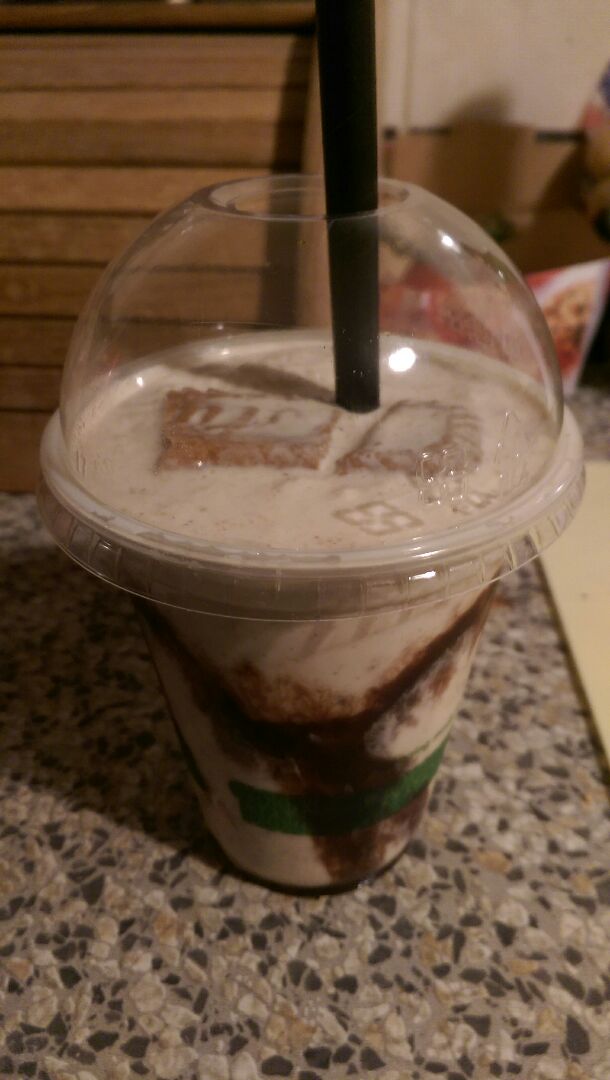 photo of Roots Aberdeen Biscoff Milkshake shared by @cpup on  08 Apr 2020 - review