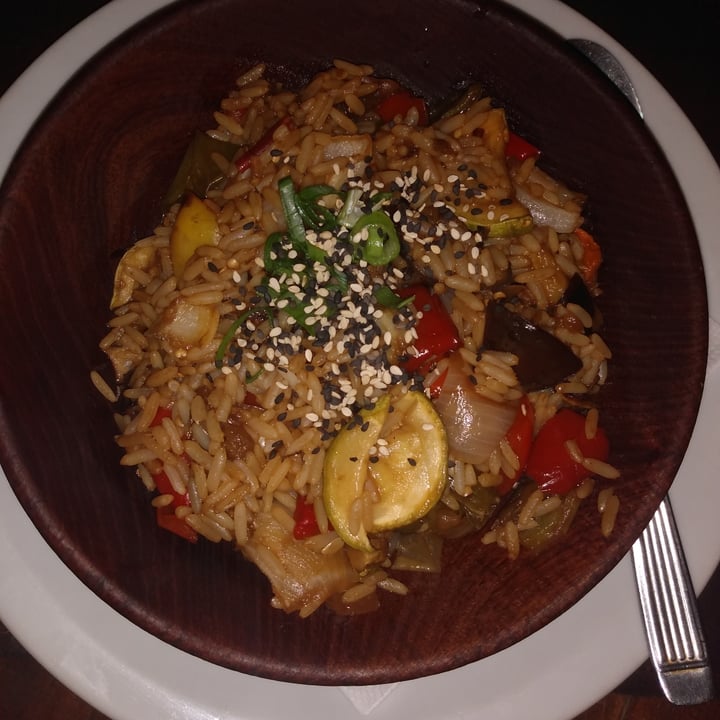 review photo of La Dama Juana Restaurant Wok de arroz con vegetales shared by @manucha10 on 08 Feb 2022 - review