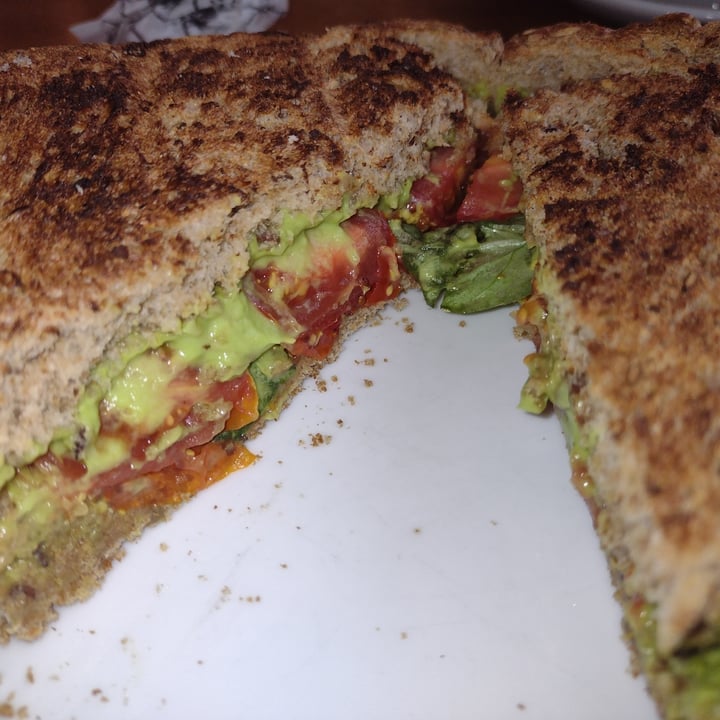 photo of Café Martinez Avocado toast shared by @ursula on  29 Mar 2022 - review