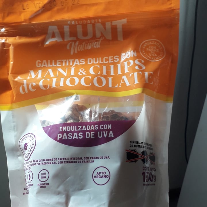 photo of Alunt Natural Alunt natural Galletitas maní & Chips De Chocolate shared by @bismillahcocinavegan on  25 Jan 2022 - review