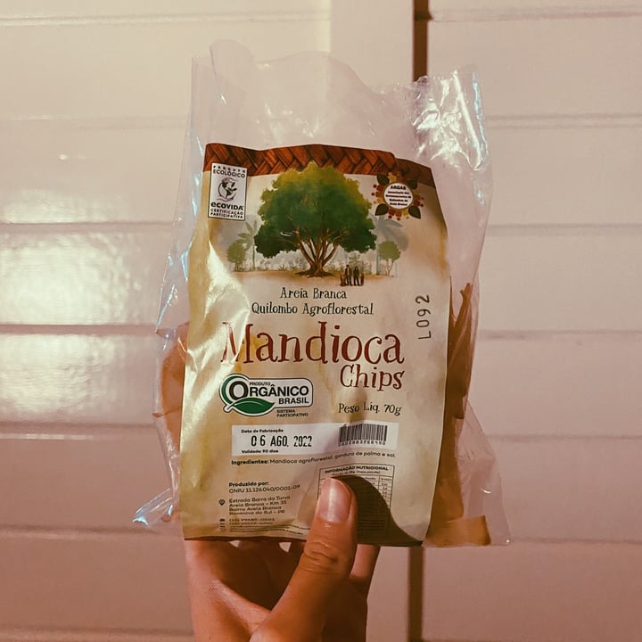 photo of Areia Branca • Quilombo Florestal Mandioca chips shared by @vivianneyuki on  20 Aug 2022 - review