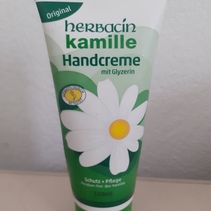 photo of Herbacin cosmetic GmbH Kamille Handcreme shared by @veraslima on  21 Nov 2022 - review