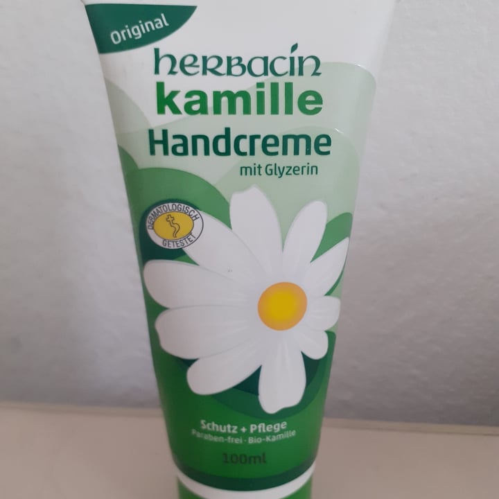 review photo of Herbacin cosmetic GmbH Kamille Handcreme shared by @veraslima on 21 Nov 2022 - review