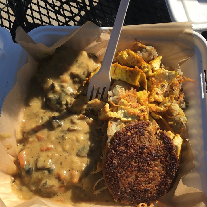 photo of Hard Times Cafe Biscuits and Gravy shared by @klindvall on  02 Dec 2021 - review