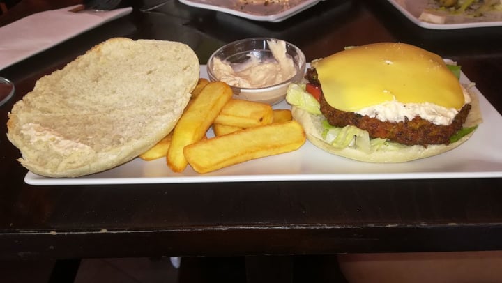 review photo of Vintage54 La gran hamburguesa shared by @cayuela on 07 Sep 2019 - review