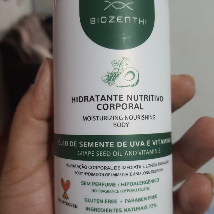 photo of Biozenthi Hidratante Nutritivo Corporal shared by @aline4876 on  09 May 2022 - review