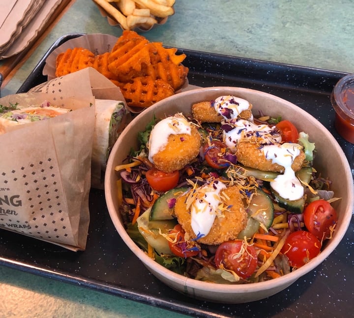 photo of Swing Kitchen Nugget Salad shared by @mywaytobelieve on  18 Feb 2020 - review