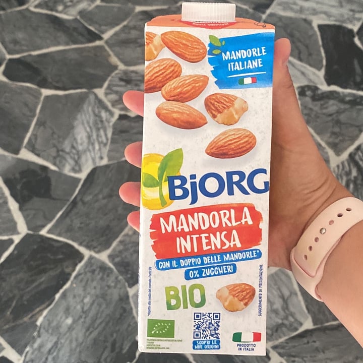 review photo of Bjorg mandorla intensa shared by @cla98 on 28 Jun 2022 - review