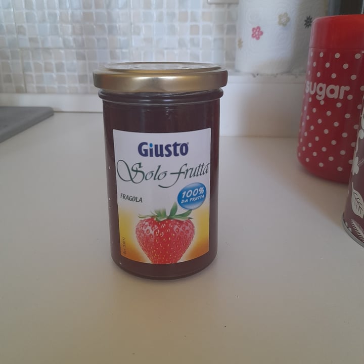 review photo of Giusto Marmellata alle fragole shared by @carlina096 on 02 Apr 2022 - review