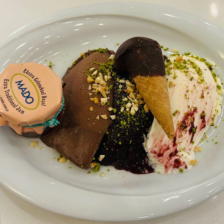 photo of MADO MALTA DUHOK Vegan Ice Cream shared by @shaima on  27 Apr 2022 - review