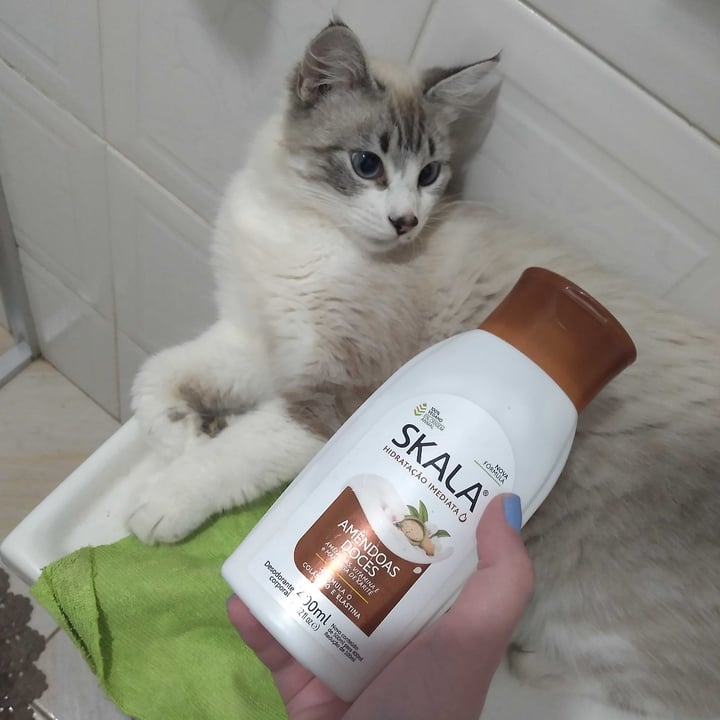 review photo of Skala Crema corporal shared by @echfernanda on 28 Apr 2022 - review