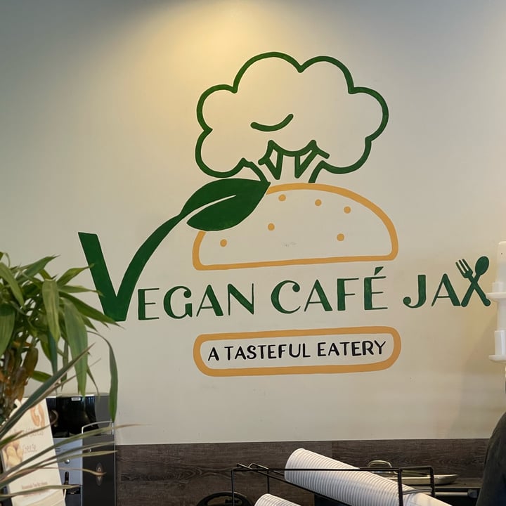 photo of Vegan Cafe Jax Jax "Philly" Mushroom Cheesesteak shared by @alisha764 on  21 Feb 2022 - review