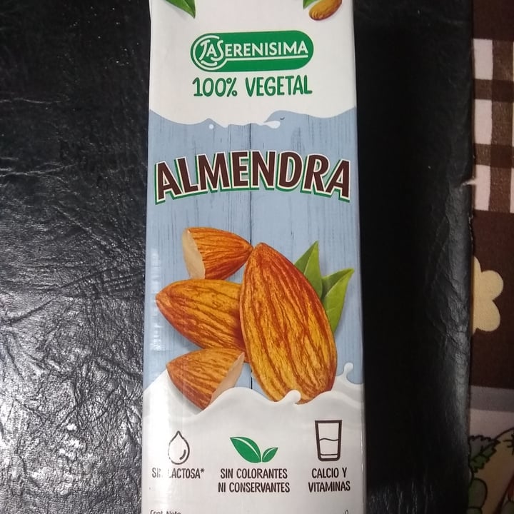 photo of La Serenísima Leche de Almendras Vegetal shared by @mendo811 on  29 May 2021 - review
