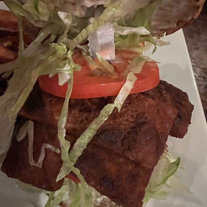 photo of Kaya's Kitchen tempeh bLT shared by @allycat38 on  28 Nov 2022 - review