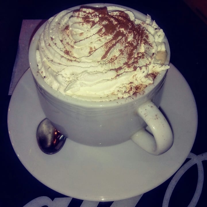 photo of Loving Hut Café Moka shared by @alexis-furioso on  01 Jan 2021 - review