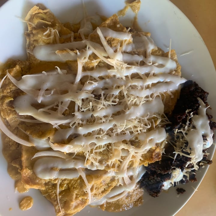 photo of Vgan111 chilaquiles suizos shared by @apaulapimentel on  14 Jul 2022 - review