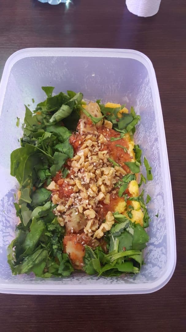 Foto do prato “Polenta con espinaca y coles de bruselas”