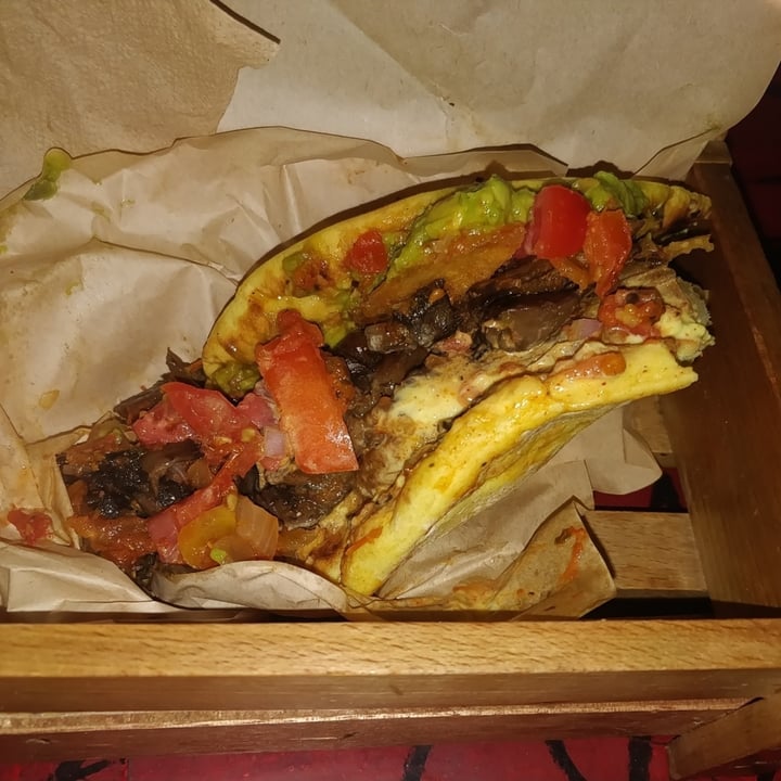 review photo of Cookoomela Grill Red kokkinh shared by @ecofriendlyvegangeek on 26 Aug 2022 - review