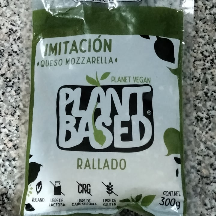 photo of Planet Vegan Plant Based Imitación queso mozzarella rallado shared by @lamejorjisoonista on  23 Oct 2021 - review