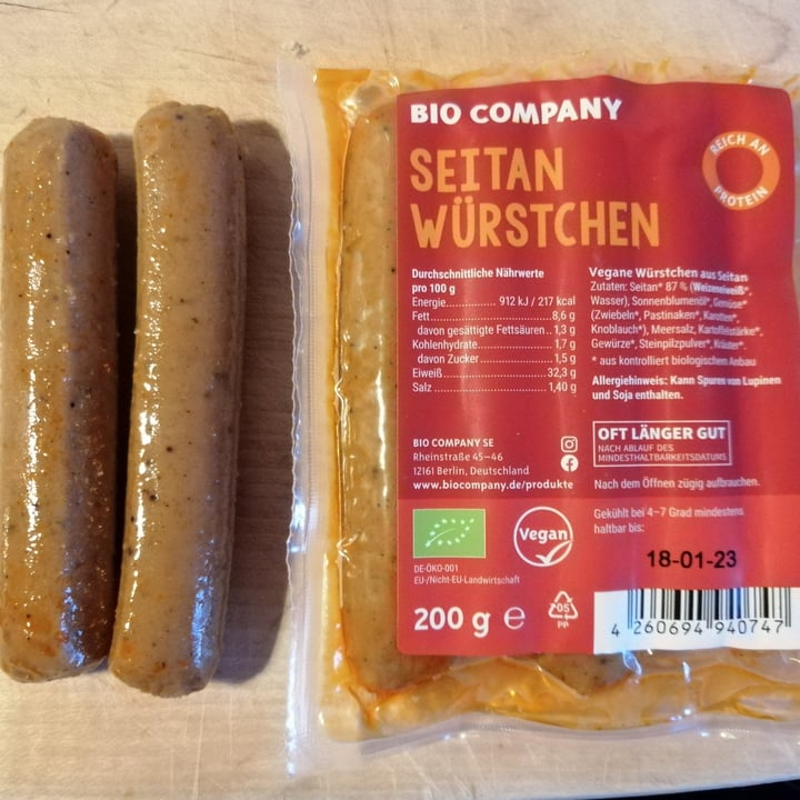 photo of Bio Company seitan würstchen shared by @evanitra on  07 Dec 2022 - review