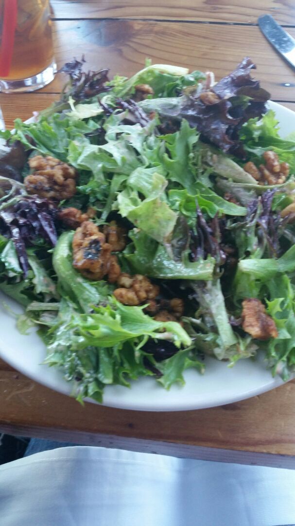 photo of Gar Woods Grill & Pier House Salad shared by @kristnsanse on  01 Oct 2018 - review