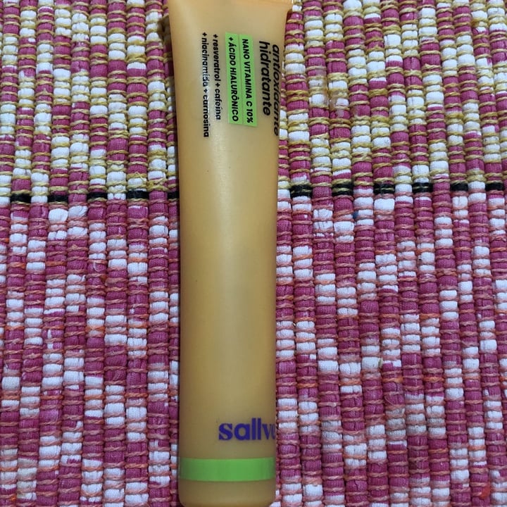 review photo of Sallve Antioxidante Hidratante shared by @mariest on 20 Oct 2022 - review