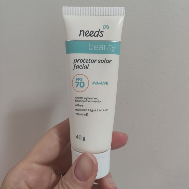 review photo of Needs Protetor solar facial 70 shared by @andressamaiochi on 29 Jan 2022 - review
