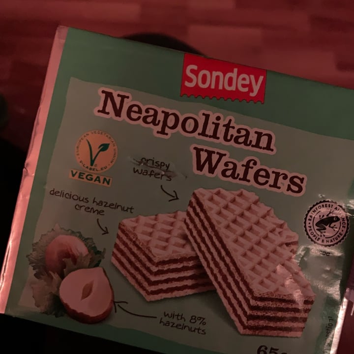 photo of Sondey Hazelnut wafers shared by @elydrk on  18 Jan 2022 - review