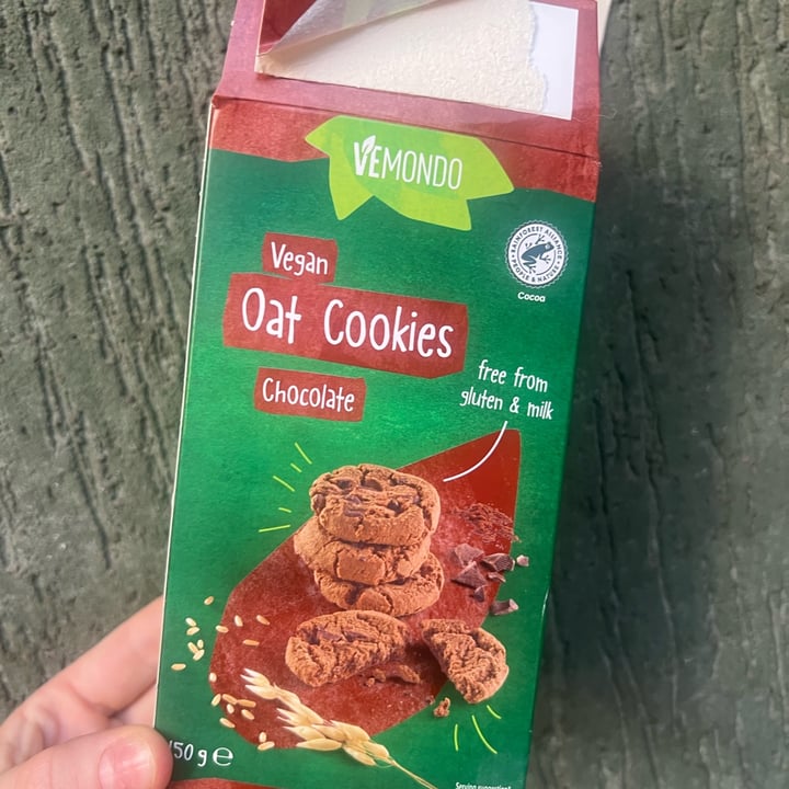 photo of Vemondo  Vegan Oat Cookies Chocolate shared by @federicasalvatore95 on  12 Jul 2022 - review