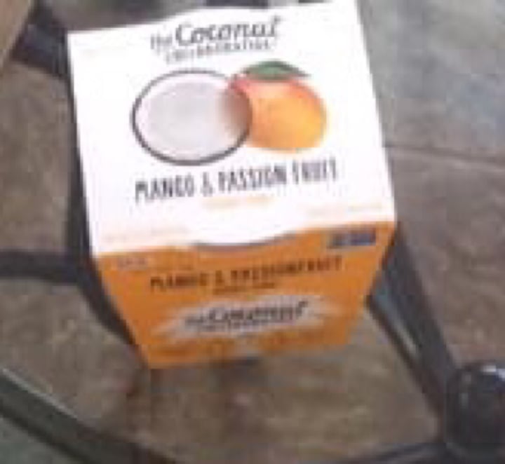 review photo of The Coconut Collaborative Mango and Passionfruit Yoghurt shared by @vicucha15 on 07 Sep 2019 - review