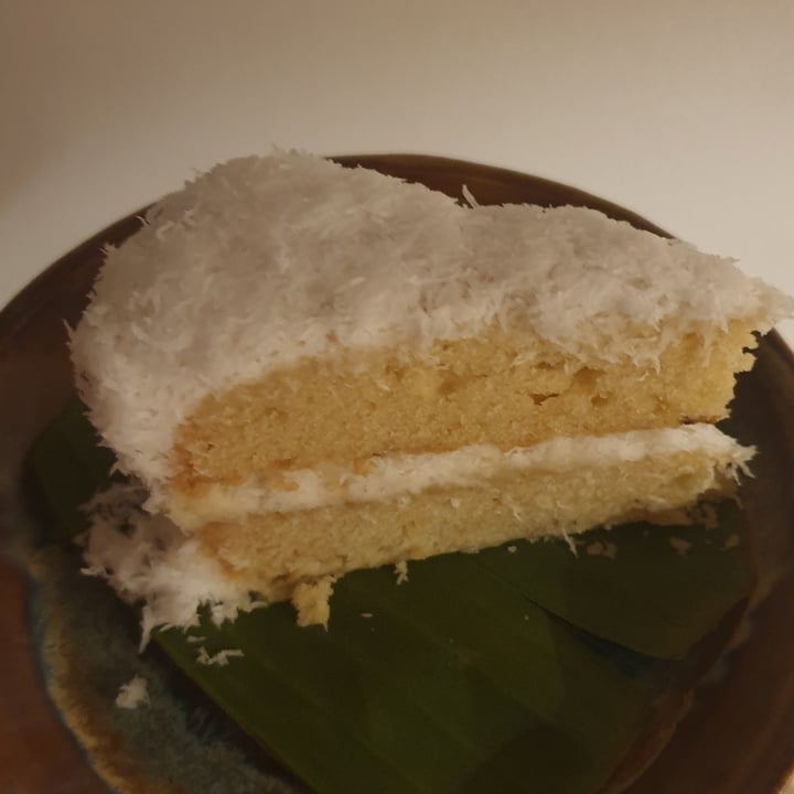 photo of Bella by Sage Coconut Cake shared by @littleredmushroom on  07 Mar 2022 - review
